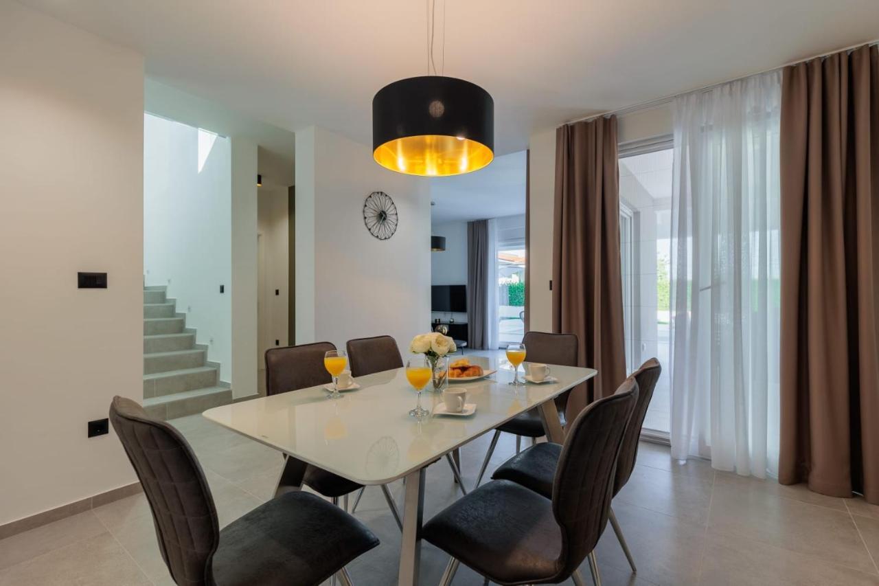 Villa Mara Врси Екстериор снимка